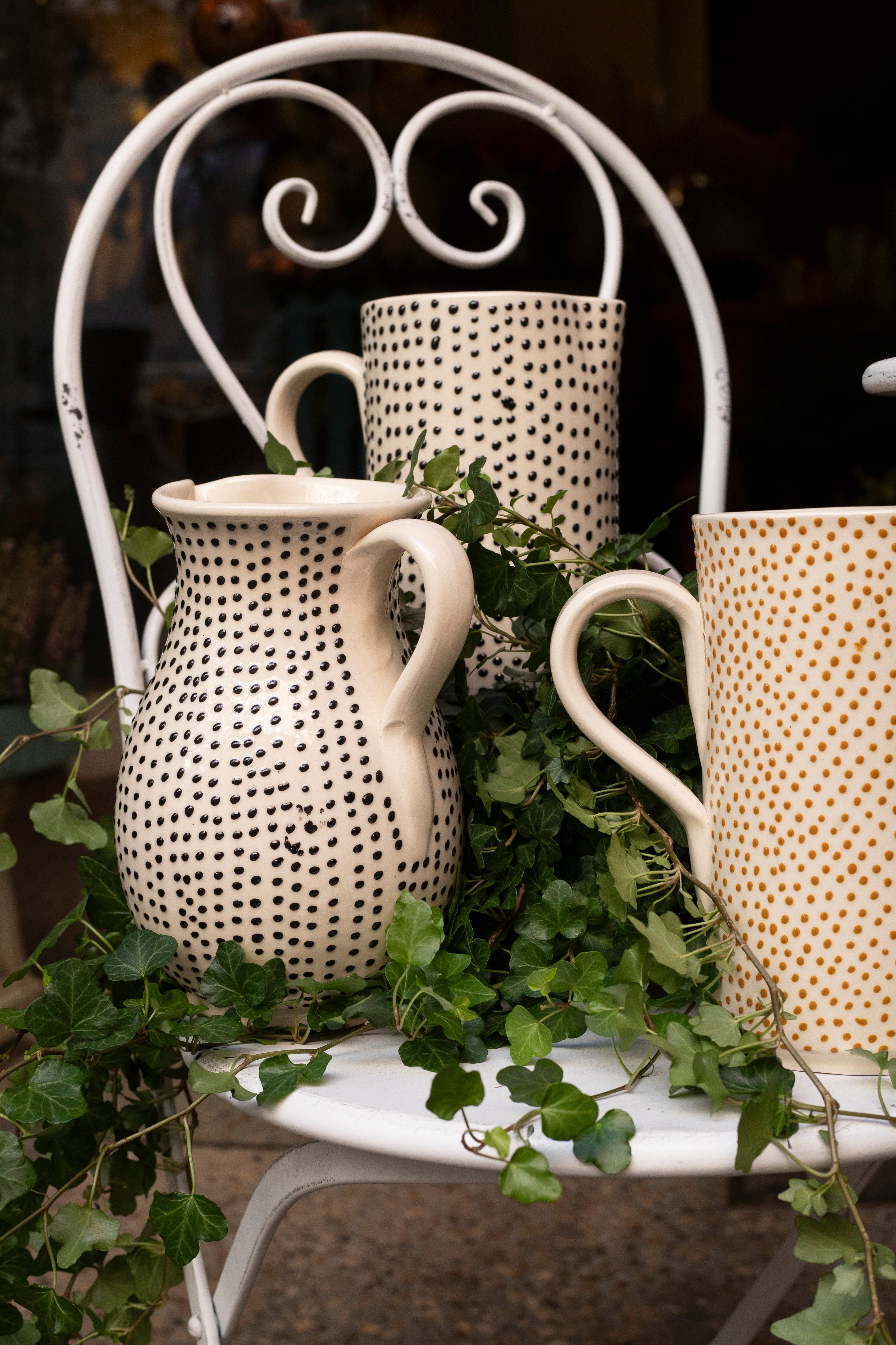 Jarras variadas sin flor